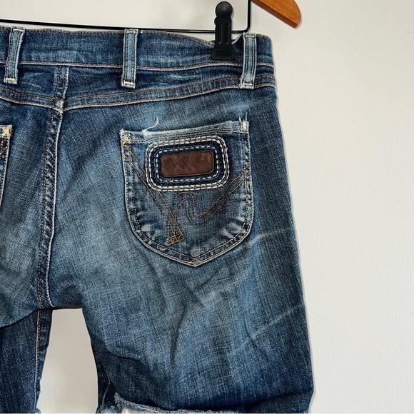 Citizens of Humanity Womens Size 27 Cut Off Denim Shorts The Rose #099 Stretch - Picture 6 of 10